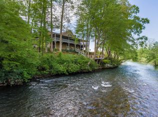 128 Leaping Trout Run, Marble, NC 28905