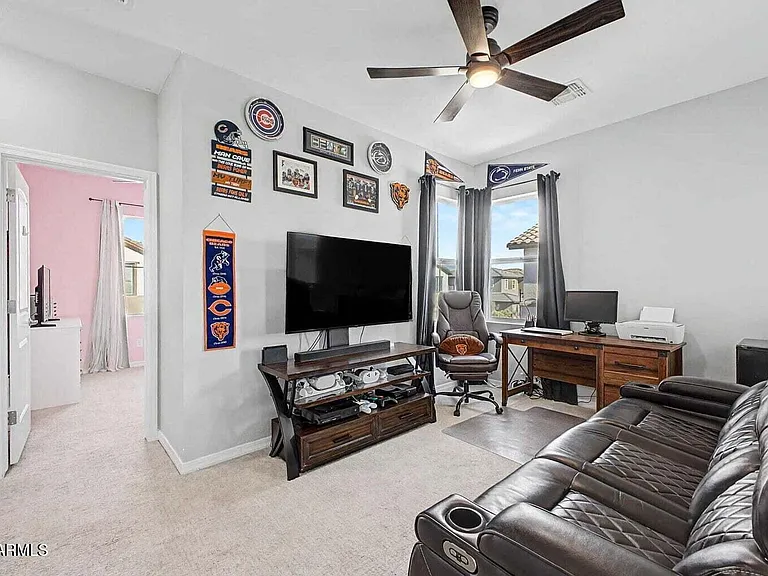1033 S 150th Dr — Photo 12