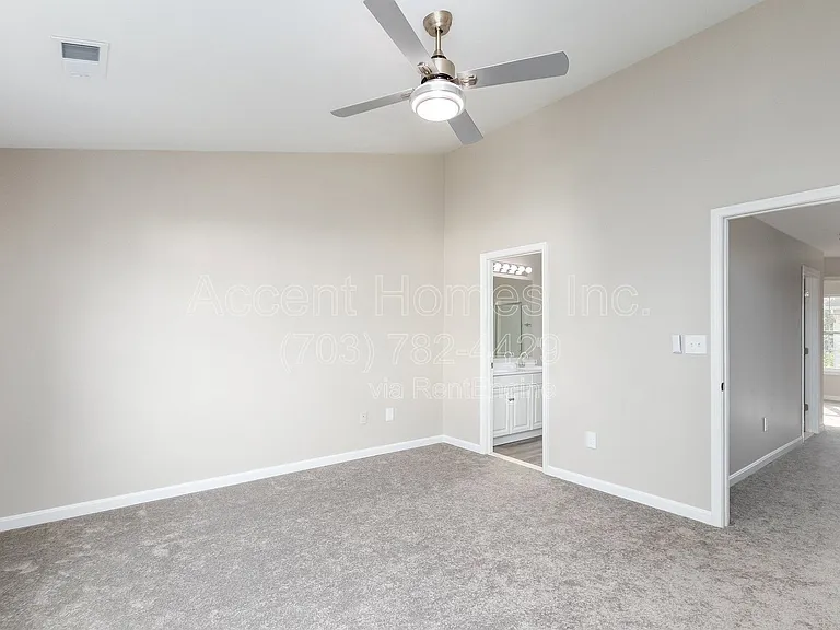1581 Leeds Castle Dr #201 — Photo 27