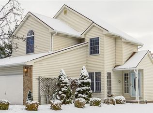 378 Howell Rd, Fairport, NY 14450