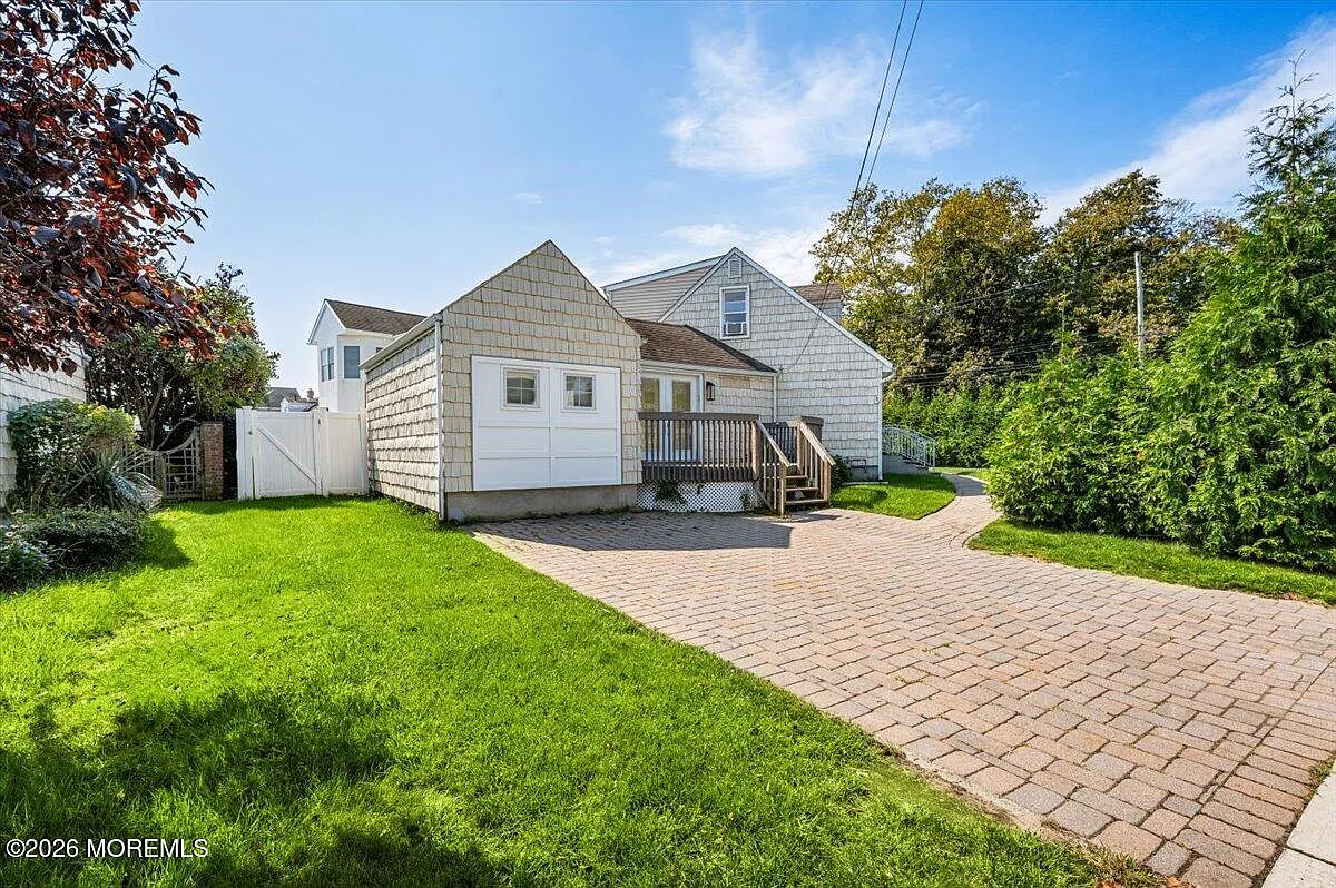 4 bed, 1480 sqft, $65,000 — Photo 3