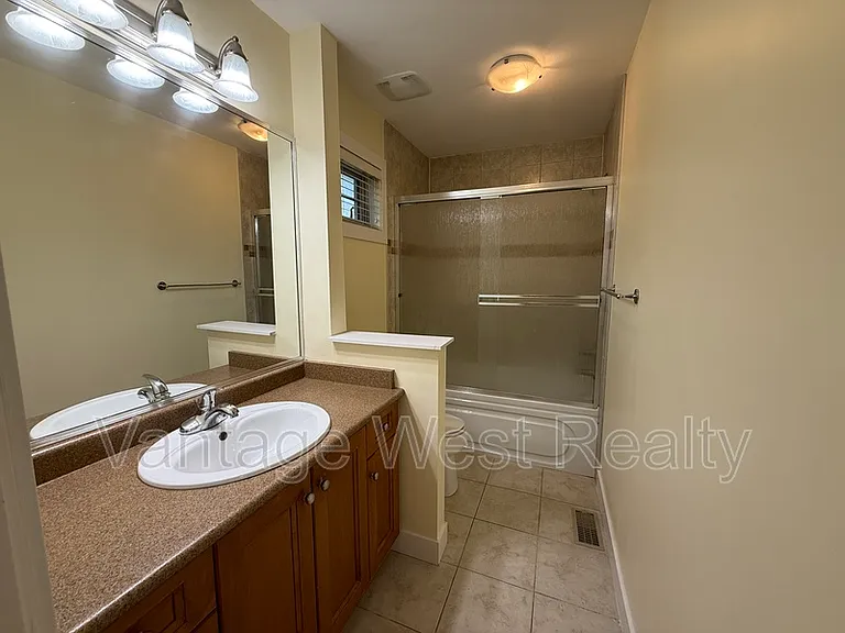 372 Hartman Rd #1 — Photo 15