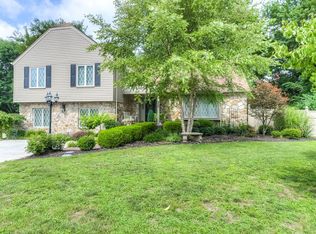104 Runnymead Ct, Nicholasville, KY 40356