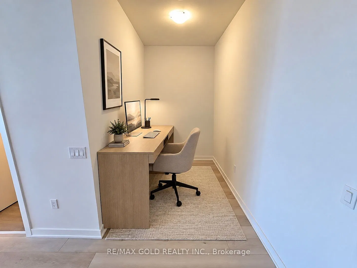 1 Kyle Lowry Rd — Photo 4