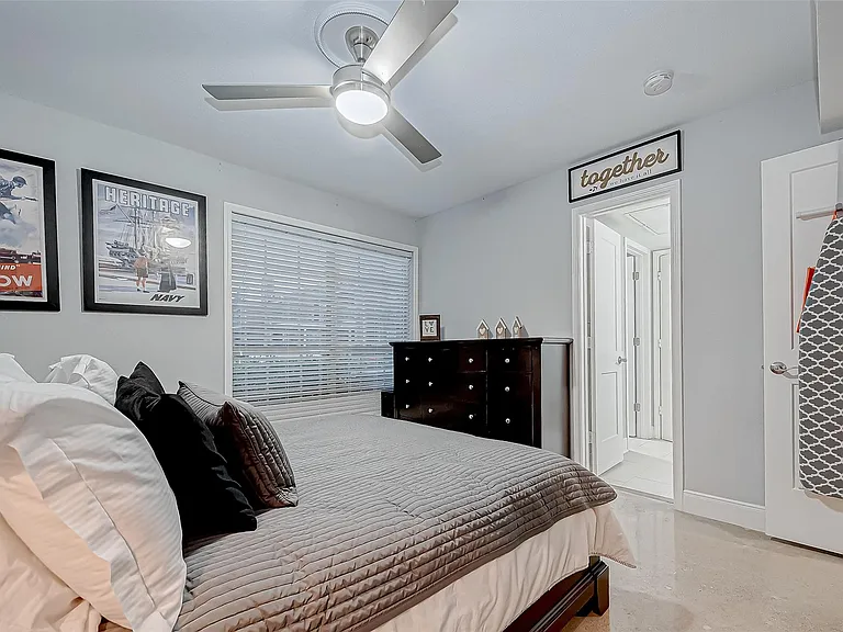 1860 White Oak Dr #375 — Photo 31