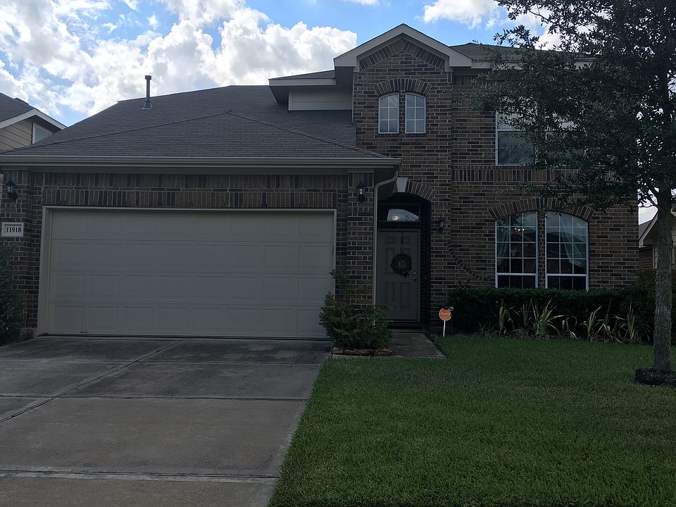 1st image of 11918 Harristown Dr