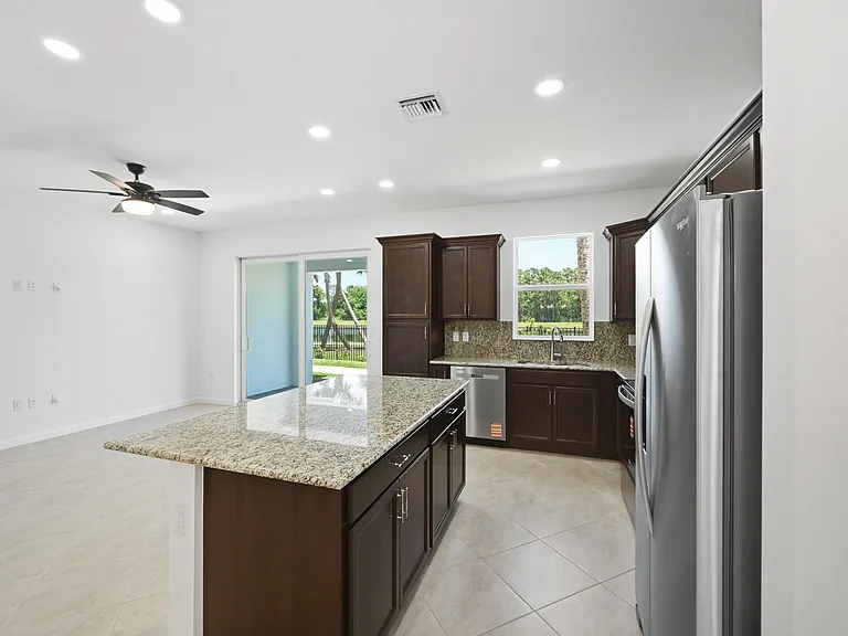 4332 Brookgreen Sq — Photo 7