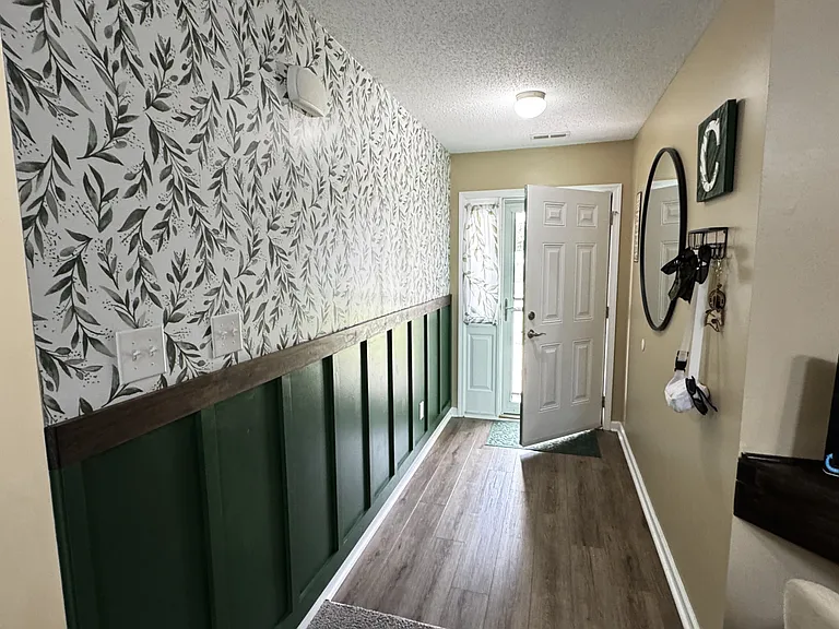 95 Pollard Dr — Photo 2