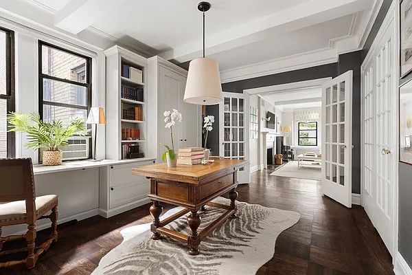 Sold by Compass | media 1