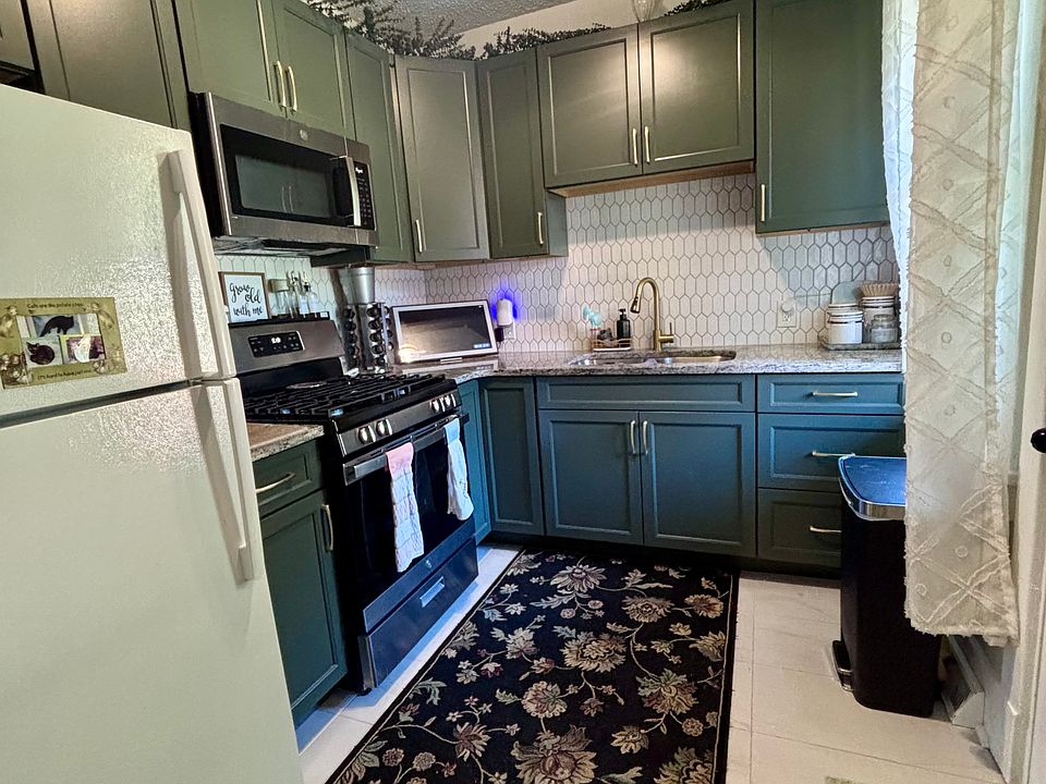 1st image of 3417 Kedzie St #3417
