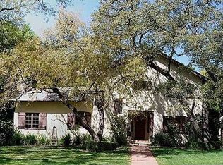 1785 Pepper Dr, Altadena, CA 91001