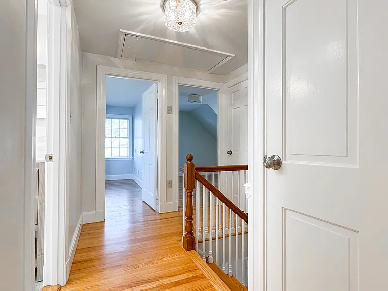 40 Walter St — Photo 25