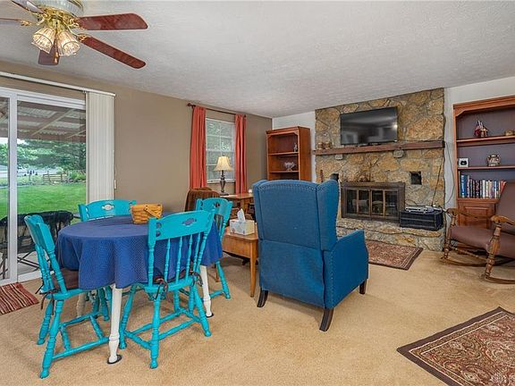 3rd image of 4807 Pennswood Dr