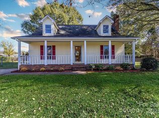 2216 Lowell Bethesda Rd, Gastonia, NC 28056
