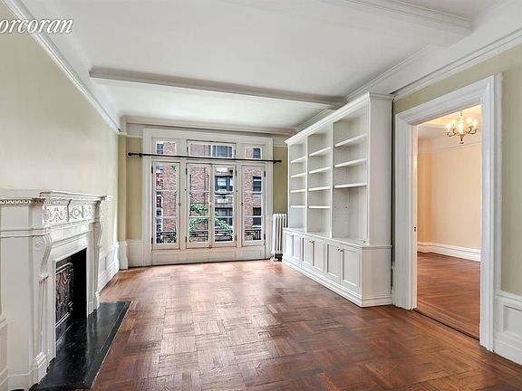 4th image of 146 E 49th St APT 5A