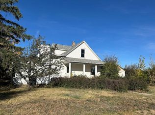 210 E 5th St, Warner, AB T0K2L0