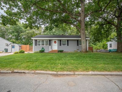 39 Kings Court, Manchester, NH, 03103