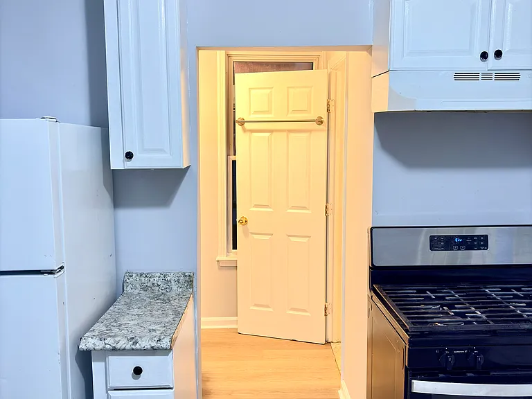4021 Parkside Dr — Photo 20