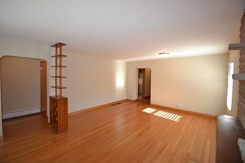 4th image of 5049 N Odell Ave