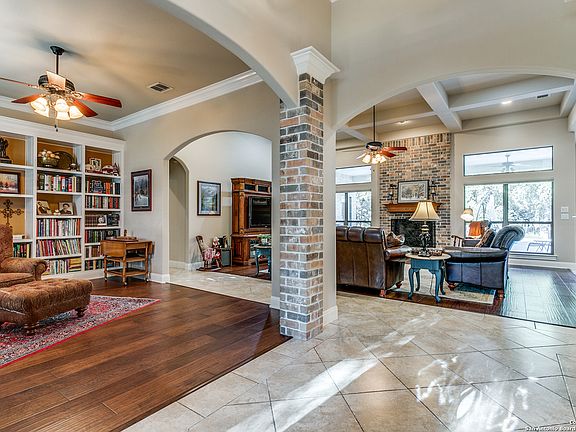5th image of 22116 PASEO CORTO DR