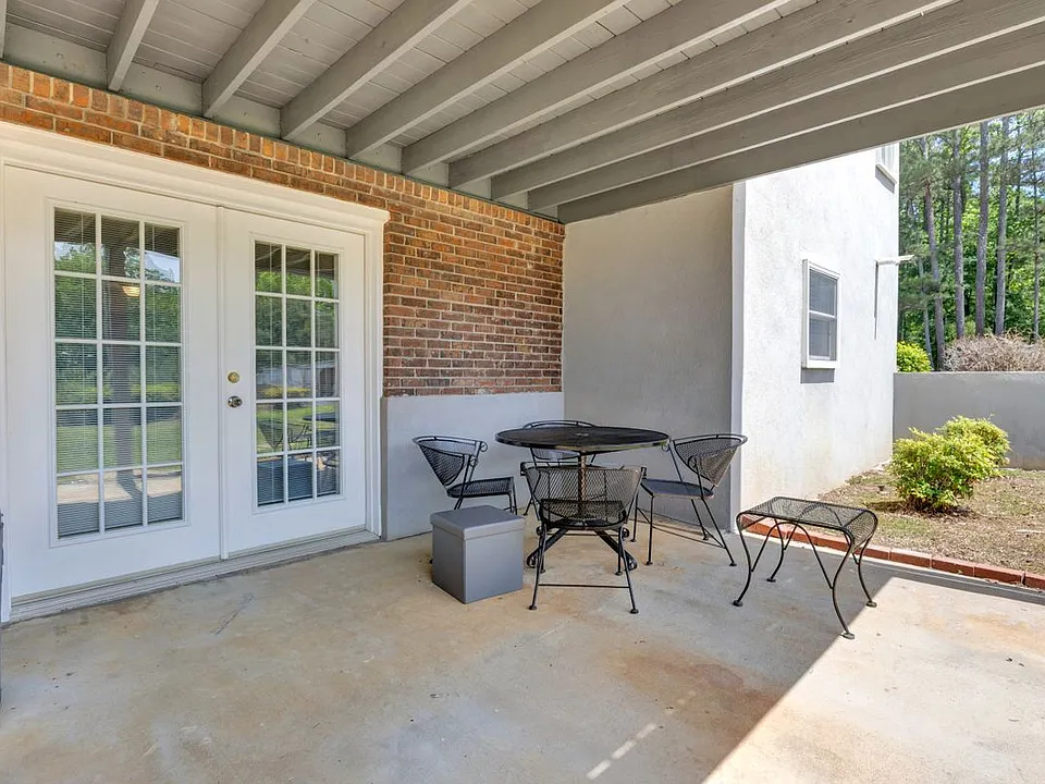 3442 Skyland Dr #GARDEN LEVEL-BASEMEN