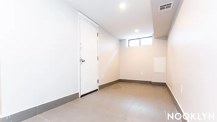 Rented by Nooklyn NYC LLC | media 39