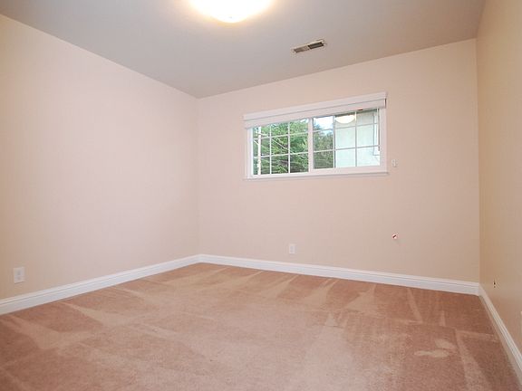 guest bed 2_11282015