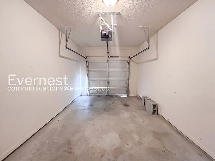 8648 Thomas Ln — Photo 19