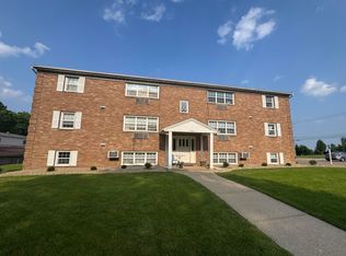 7080 Starcliff Ave NW #C, North Canton, OH 44720