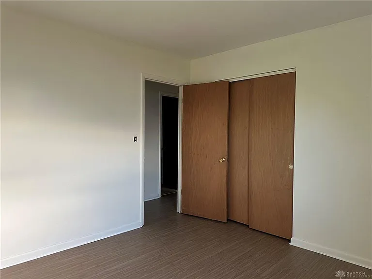 2824 Pinegrove Dr — Photo 15