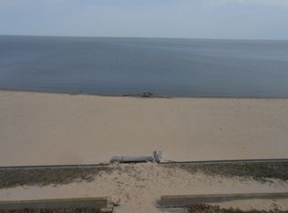 321 Killarney Beach Rd, Bay City, MI 48706