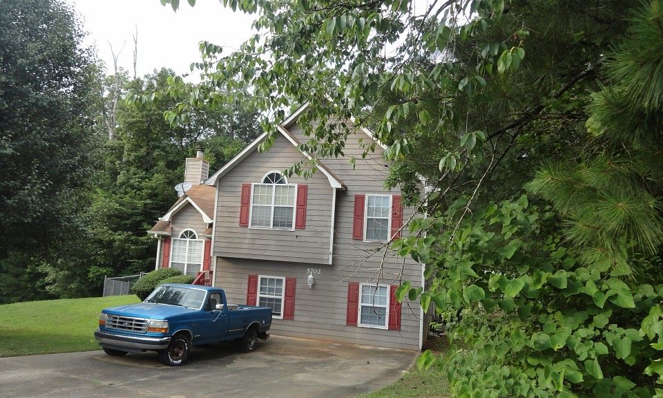 2nd image of 5702 Mistyview Dr