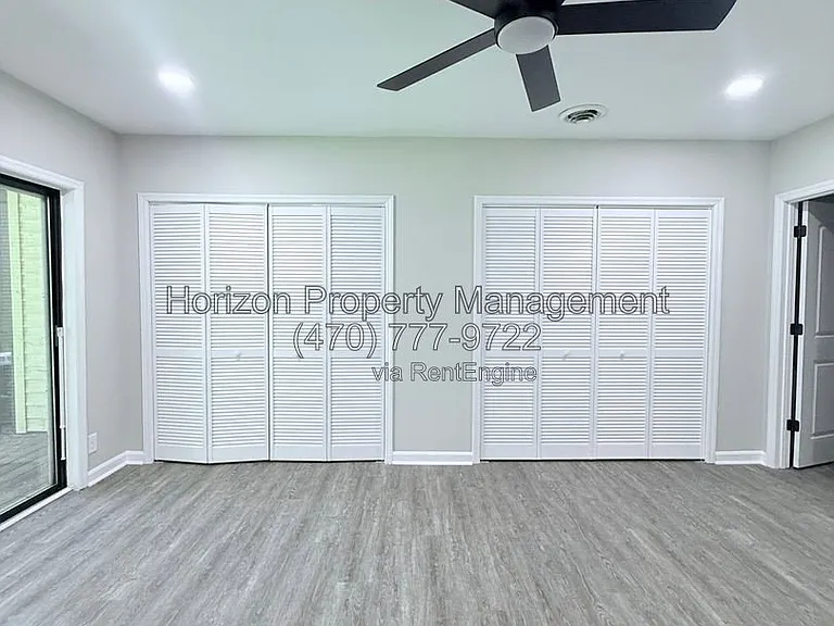 4030 Hidden Hollow Dr #A — Photo 10