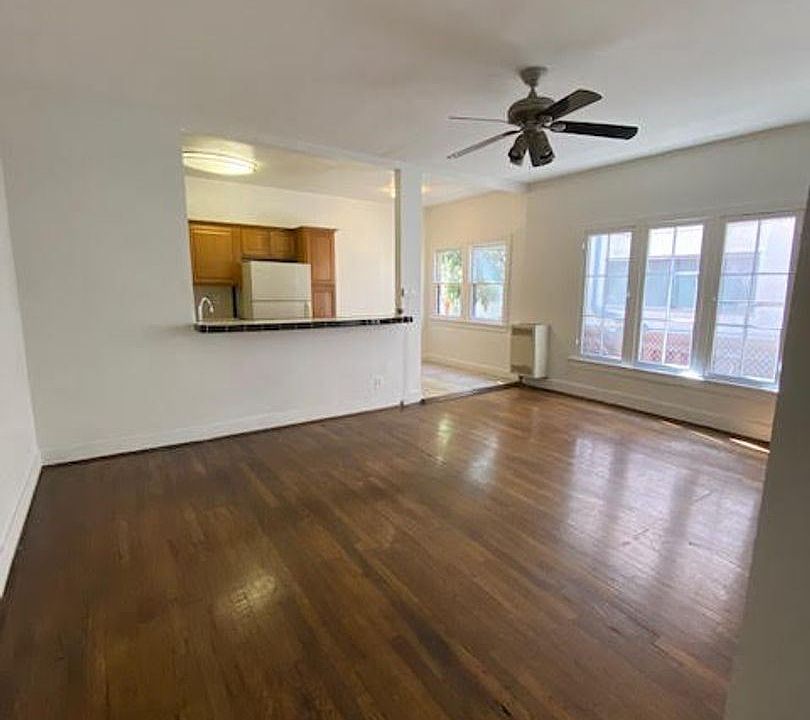 1st image of 1213 N Ardmore Ave APT 3