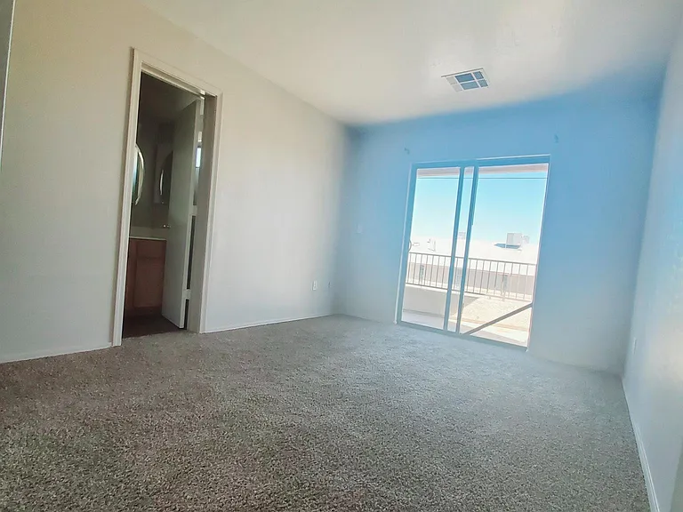 5010 S 28th St #2 — Photo 5