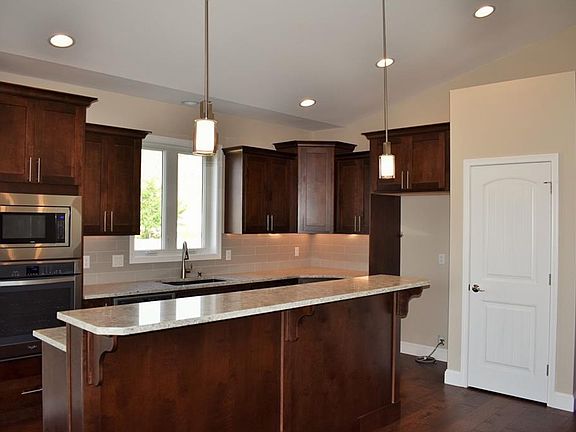 5th image of 3120 Western Bluffs Blvd