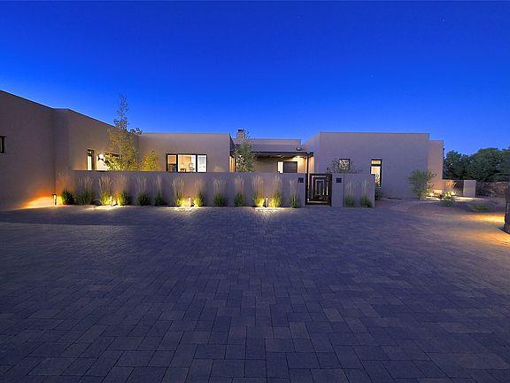 3rd image of 15 Via De Las Yeguas