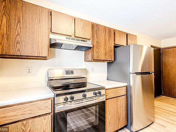 2nd image of 6631 84th Ct N