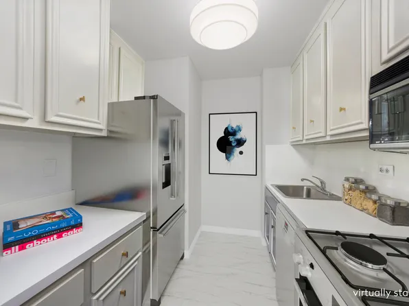 10 West 66th Street image 4 of 14