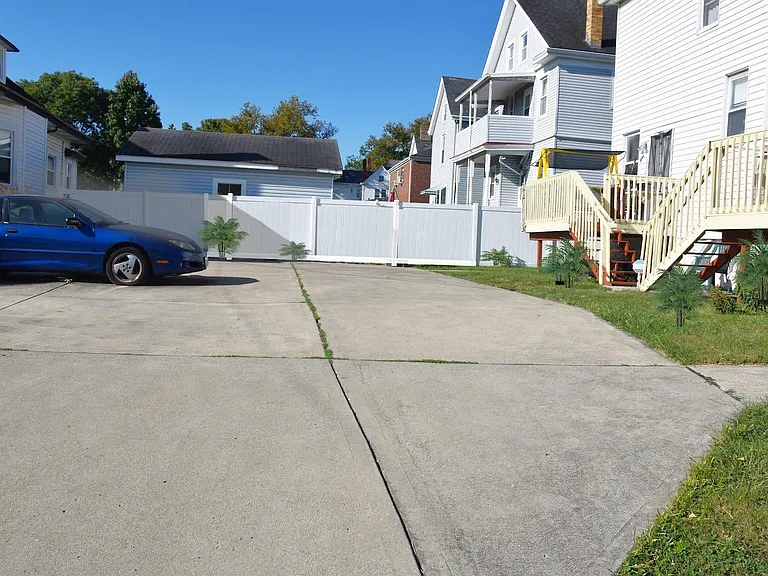 4326 Forest Ave — Photo 15