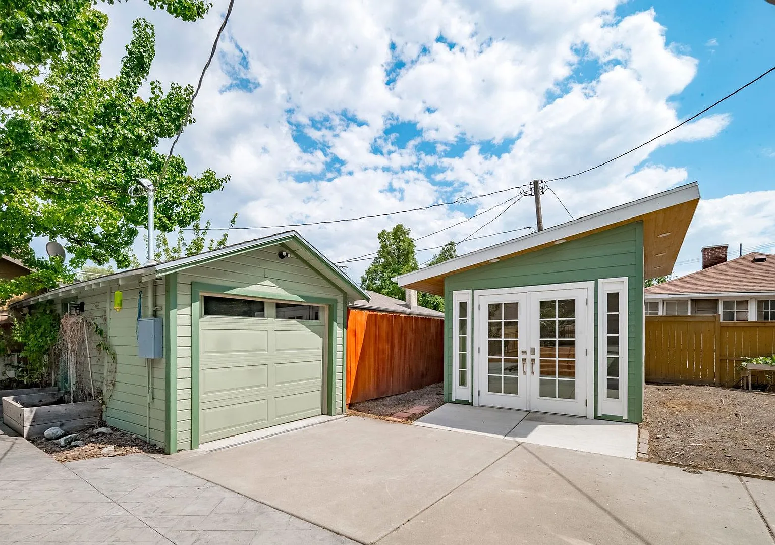 3 Bed / 2 Bath Home for Rent + Detached Office & Garage — Photo 3