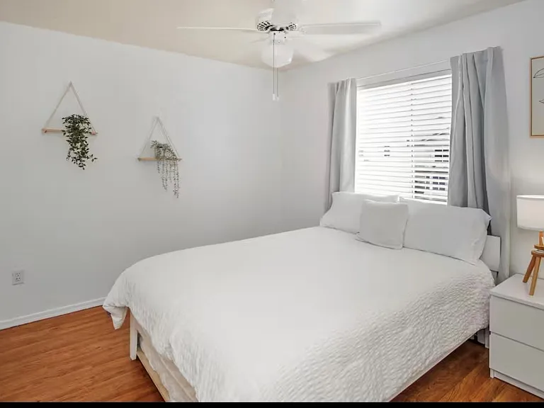 1430 E Mineral Rd — Photo 11