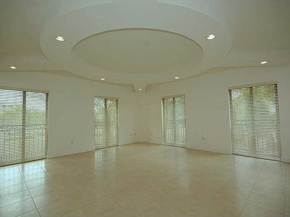 2nd image of 671 Biltmore Way APT 202