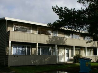 928 Point Brown Ave SE APT 3, Ocean Shores, WA 98569