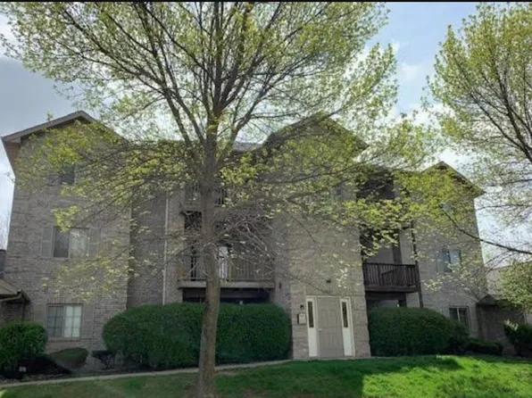 2860 Coral Ct APT 201, Coralville, IA 52241