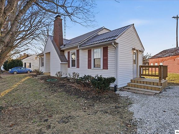 4th image of 16481 Wooster Rd