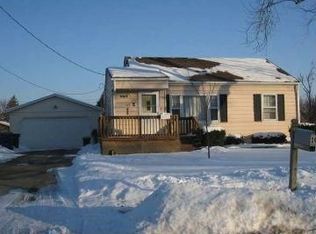 203 Blackhawk Ave, Milan, IL