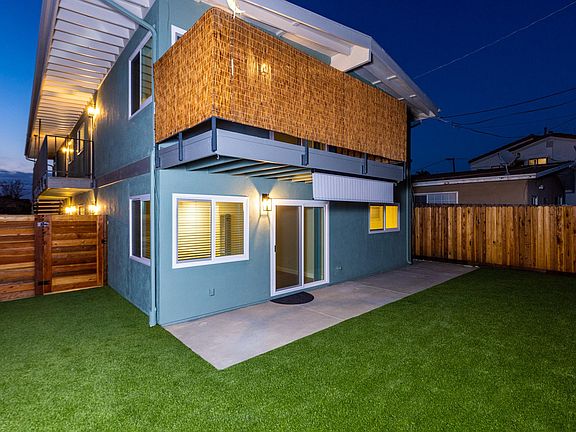 4th image of 211 Avenida Serra APT A