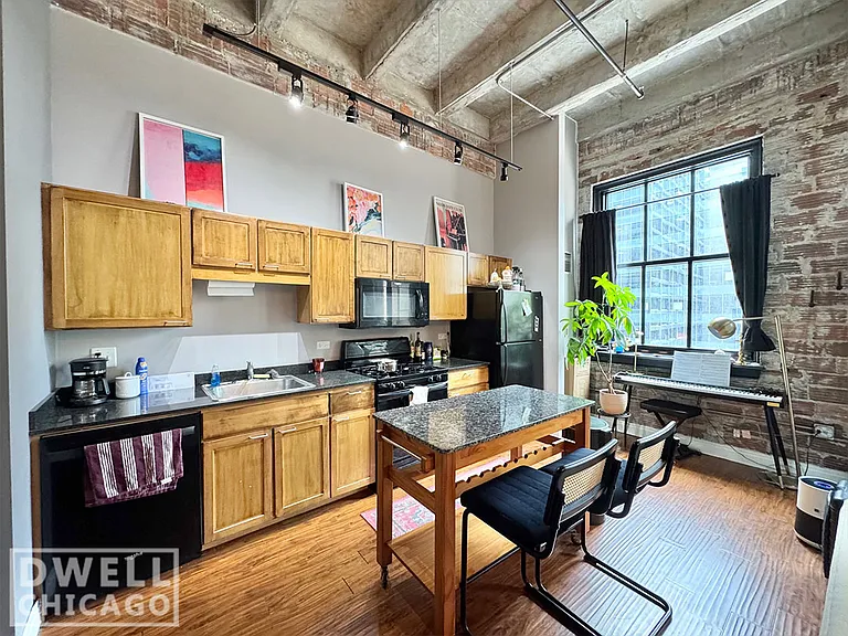 20 N State St #912 — Photo 2