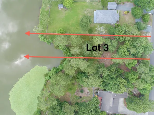 3543 Lakeshore Drive SW, Shallotte, NC 28470